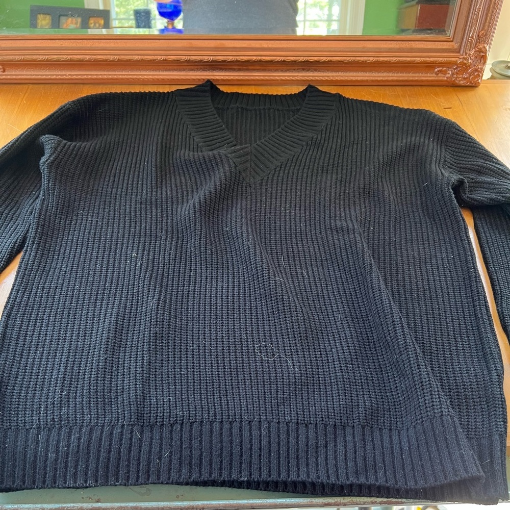 Unknown Label Black V-Neck Sweater